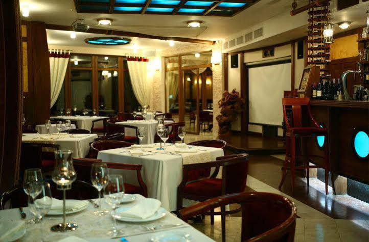 Columbus Hotel Odessa Dış mekan fotoğraf