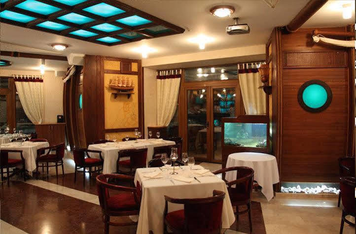 Columbus Hotel Odessa Dış mekan fotoğraf