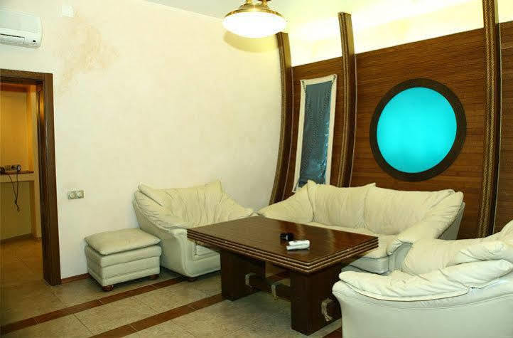 Columbus Hotel Odessa Dış mekan fotoğraf