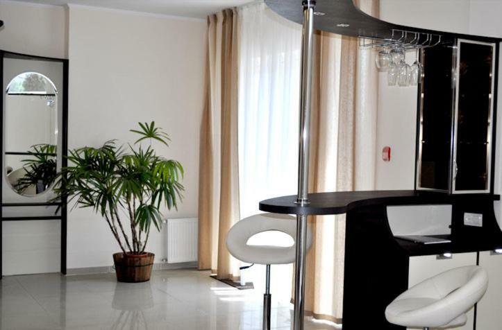 Columbus Hotel Odessa Dış mekan fotoğraf