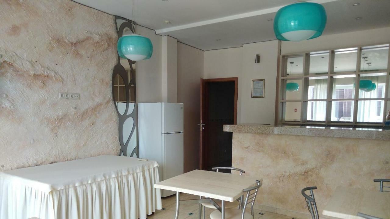 Columbus Hotel Odessa Dış mekan fotoğraf